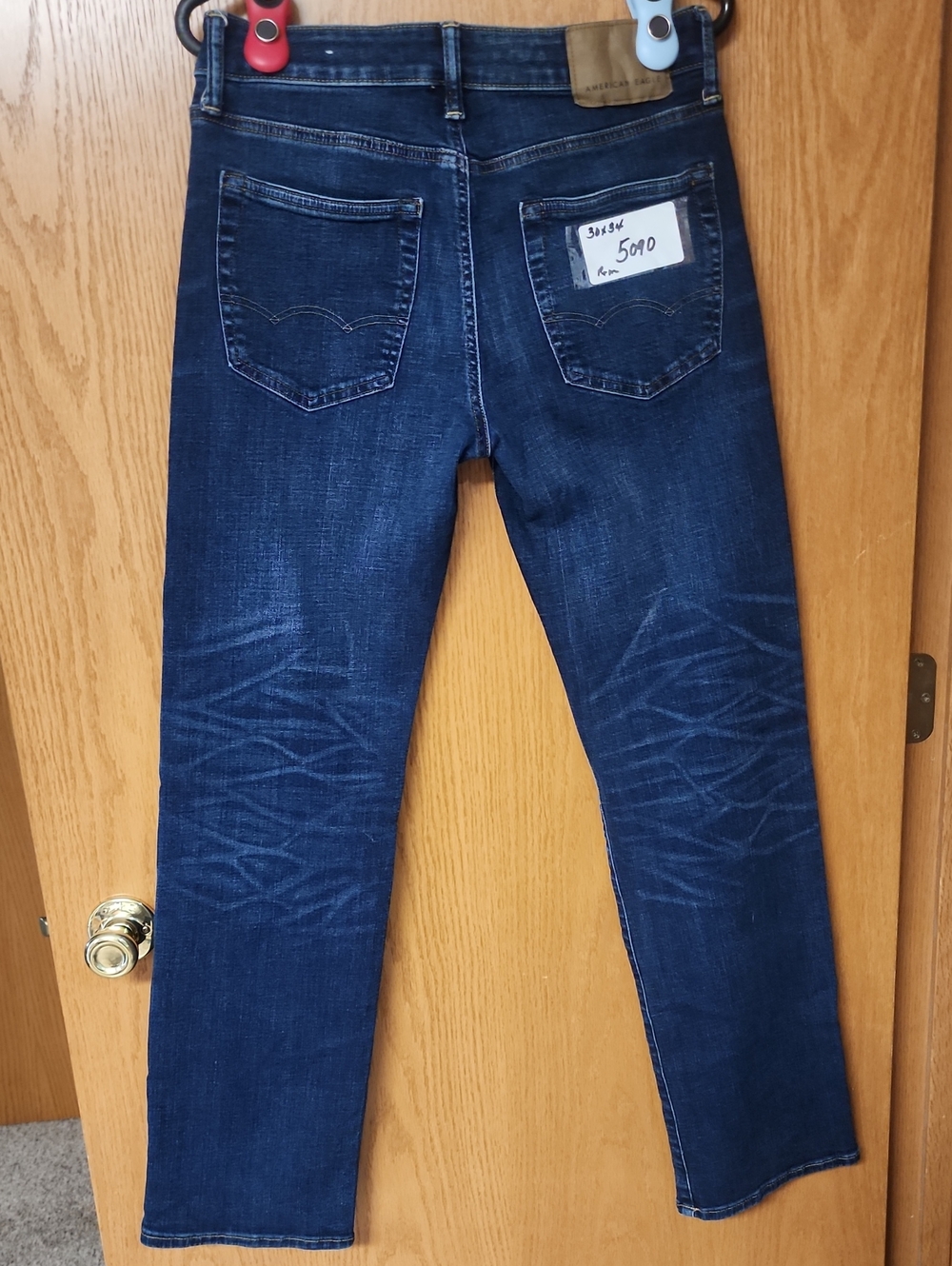 American Eagle Outfitters jeans mens 30x34 number 5090